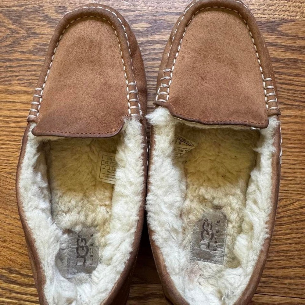 Classic UGG Australia Ansley moccasin slippers in the iconic chestnut brown